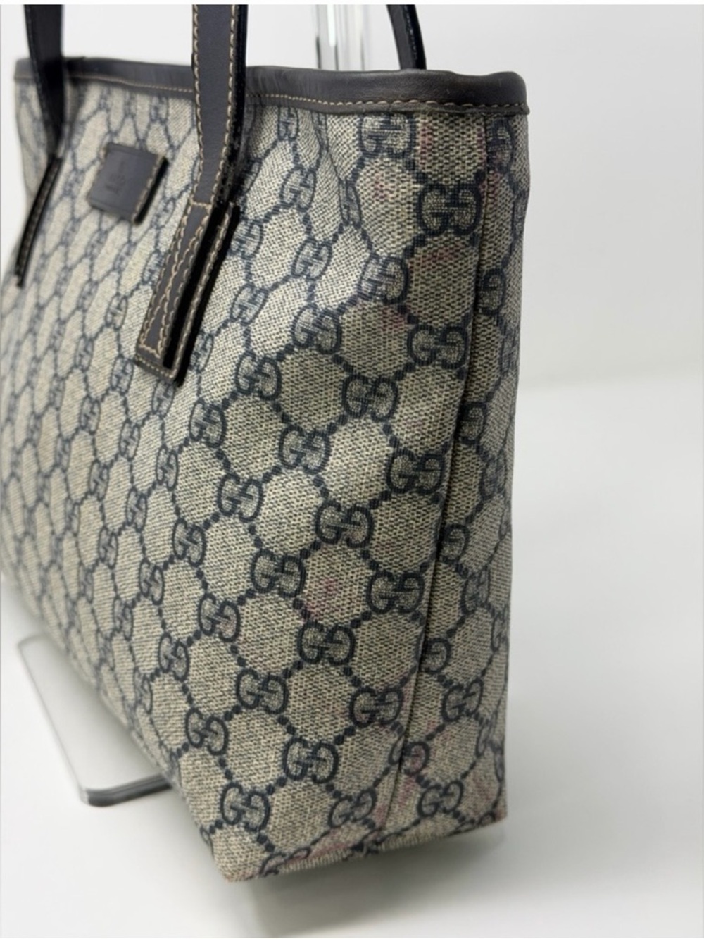 Stuffed Bags with Bonus Items - GUCCI, Juicy, Coach, Longchamp - Picture 8 of 16